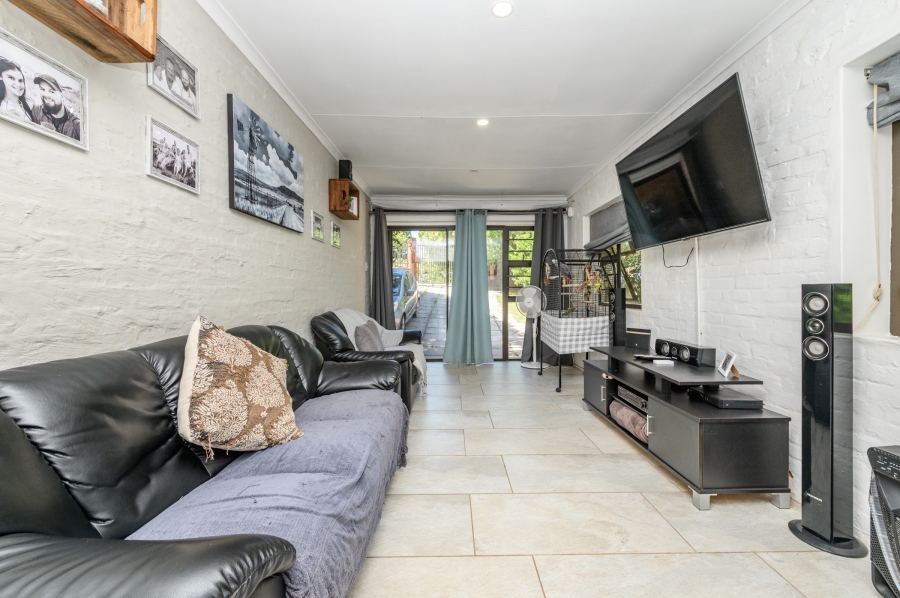 6 Bedroom Property for Sale in Linkside Eastern Cape